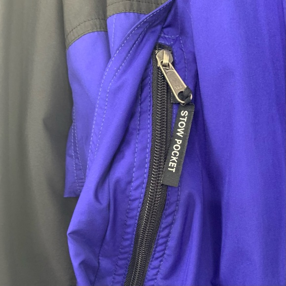 The North Face Womens Size Large Black and Aztec Blue Jacket Great Condition - Picture 6 of 10